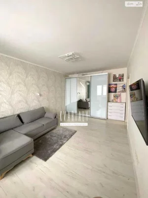 Long-Term Rental Apartment, Poznyaky