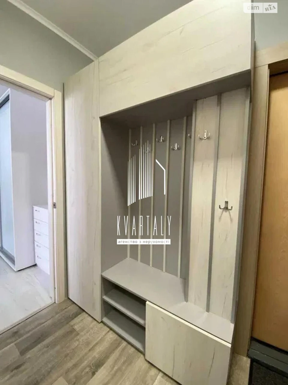 Long-Term Rental Apartment, Poznyaky