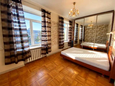 Квартира. Киев, Леоніда Каденюка, проспект