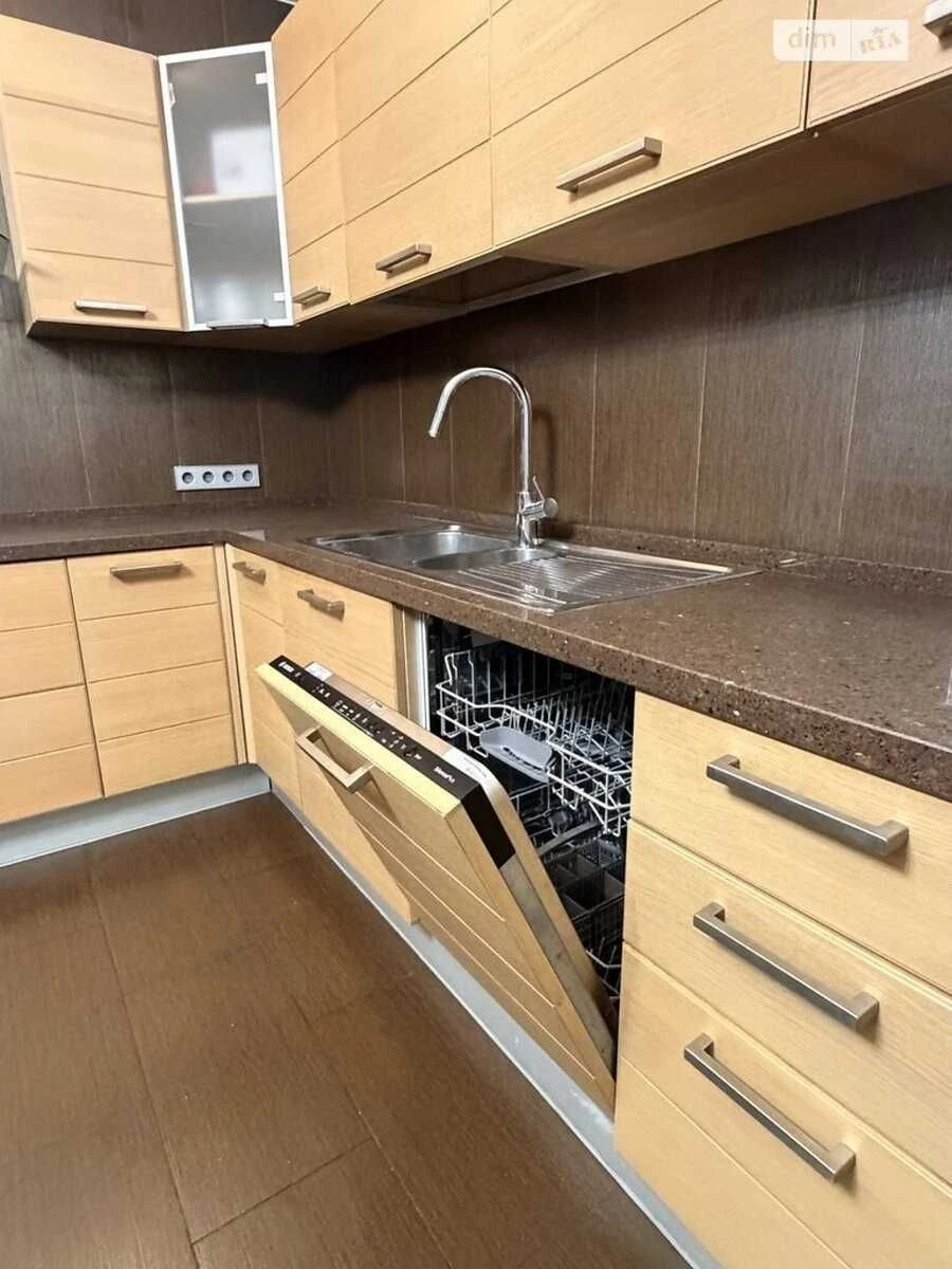 Rent of a view apartment in residential complex "Riviera Riverside"