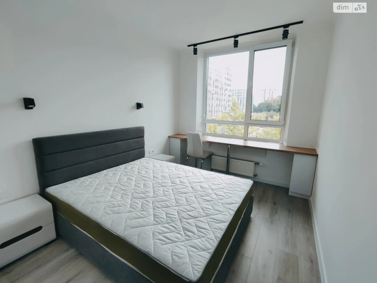 Long-Term Rental Apartment, Теремки-1