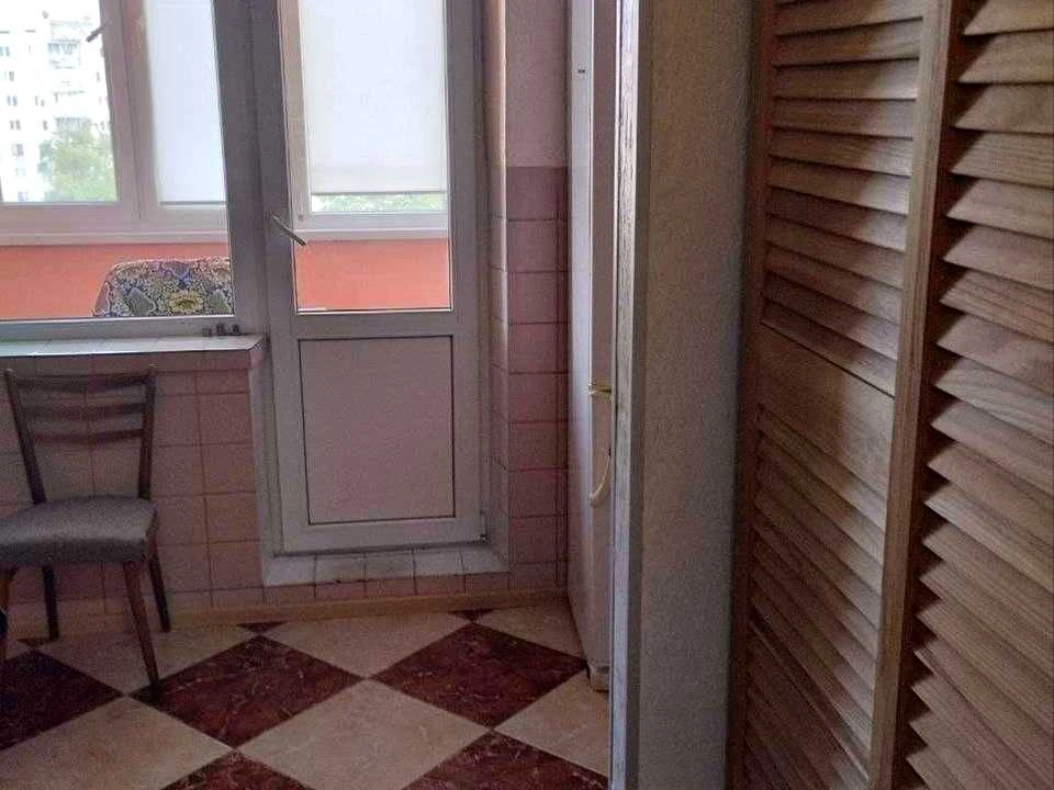 Apartment. Kyiv, Northern St.