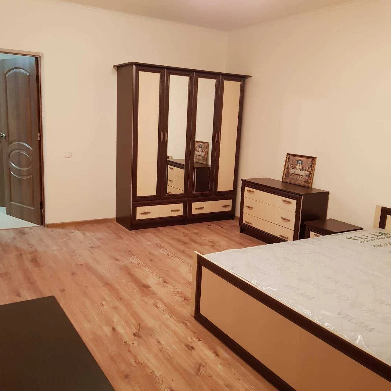 Sale of a 2-room apartment in a new building on B. Khmelnytsky Street, Khmelnytsky Park Residence.
