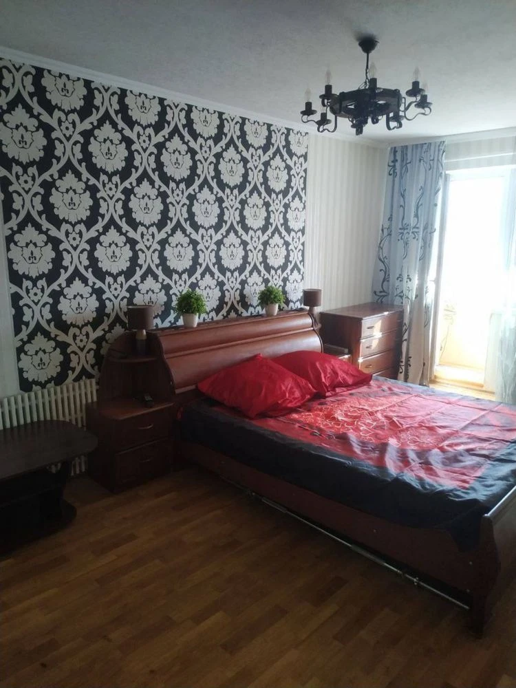 2-room apartment near Akademistche metro – suitable for temporary stay