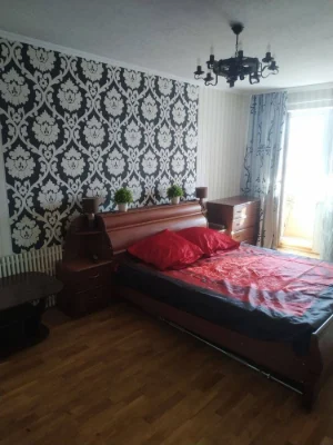 2-room apartment near Akademistche metro – suitable for temporary stay