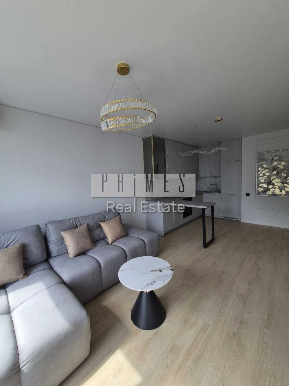 Sale of a view apartment in the "Great" residential complex with renovation