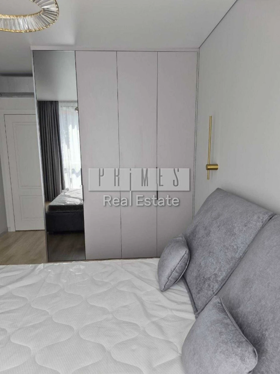 Sale of a view apartment in the "Great" residential complex with renovation