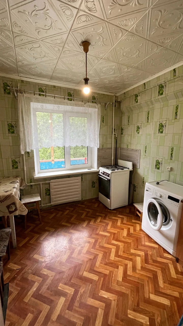 Продаж 1к Квартири Ст.м. ДАРНИЦЯ. 32 кв.м. 4 повер ГАЗ. Без