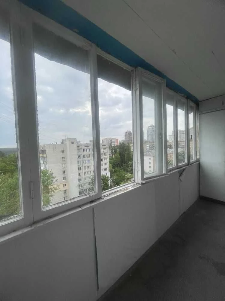 Продаж затишної 1-кімнатної квартири біля метро Житомирська