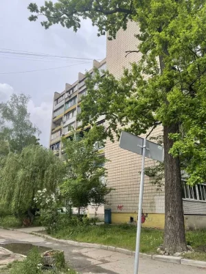 Продаж затишної 1-кімнатної квартири біля метро Житомирська