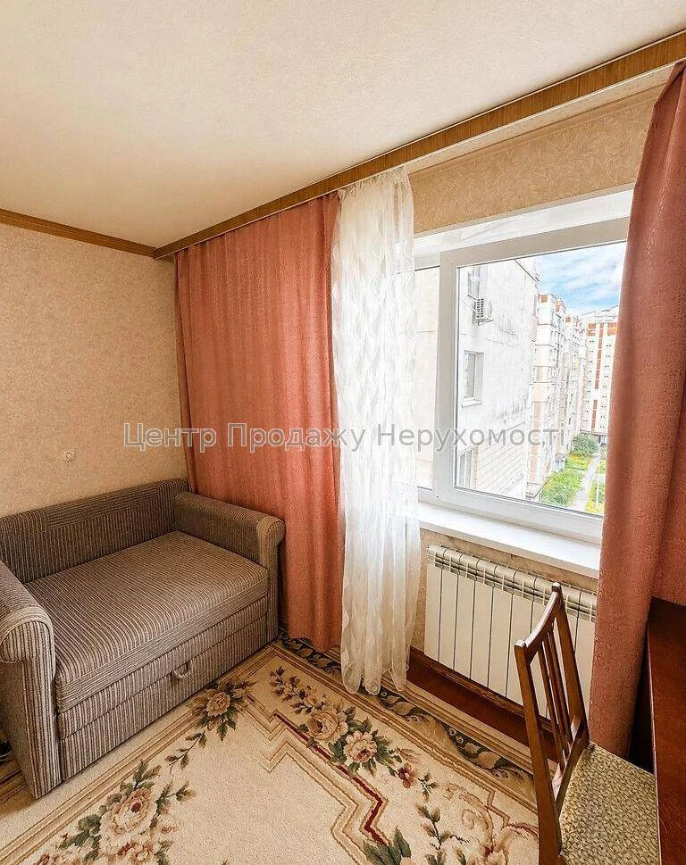 For Sale: 3-room apartment, 7/10 floors, 71.6 m², Kyiv – wonderful