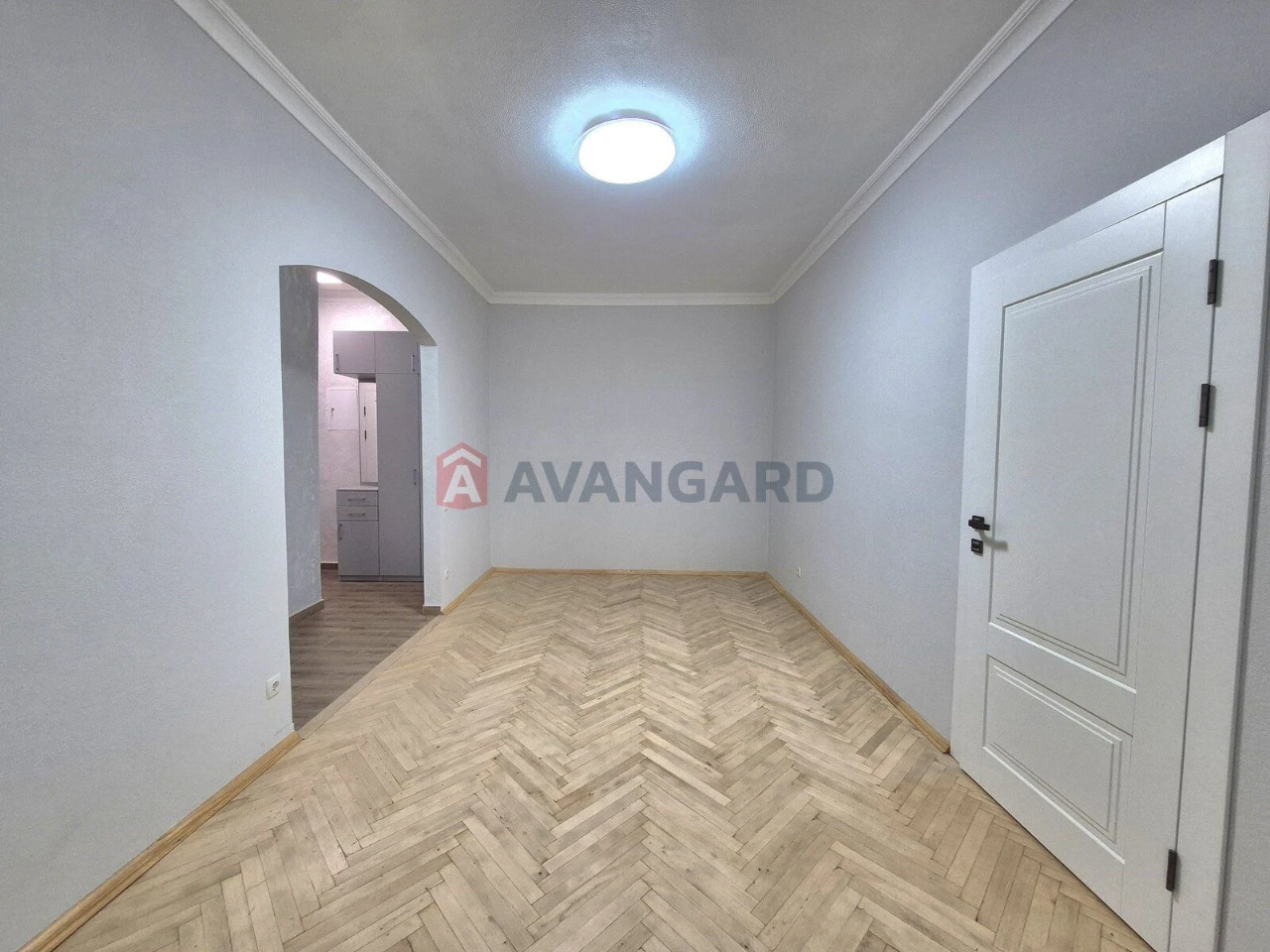 Продажа 2-комнатной квартиры на улице Костанайской. Метро Деміївская.