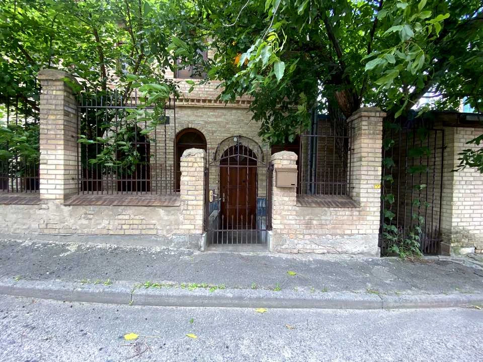 House. Kyiv, Hamalievska St.