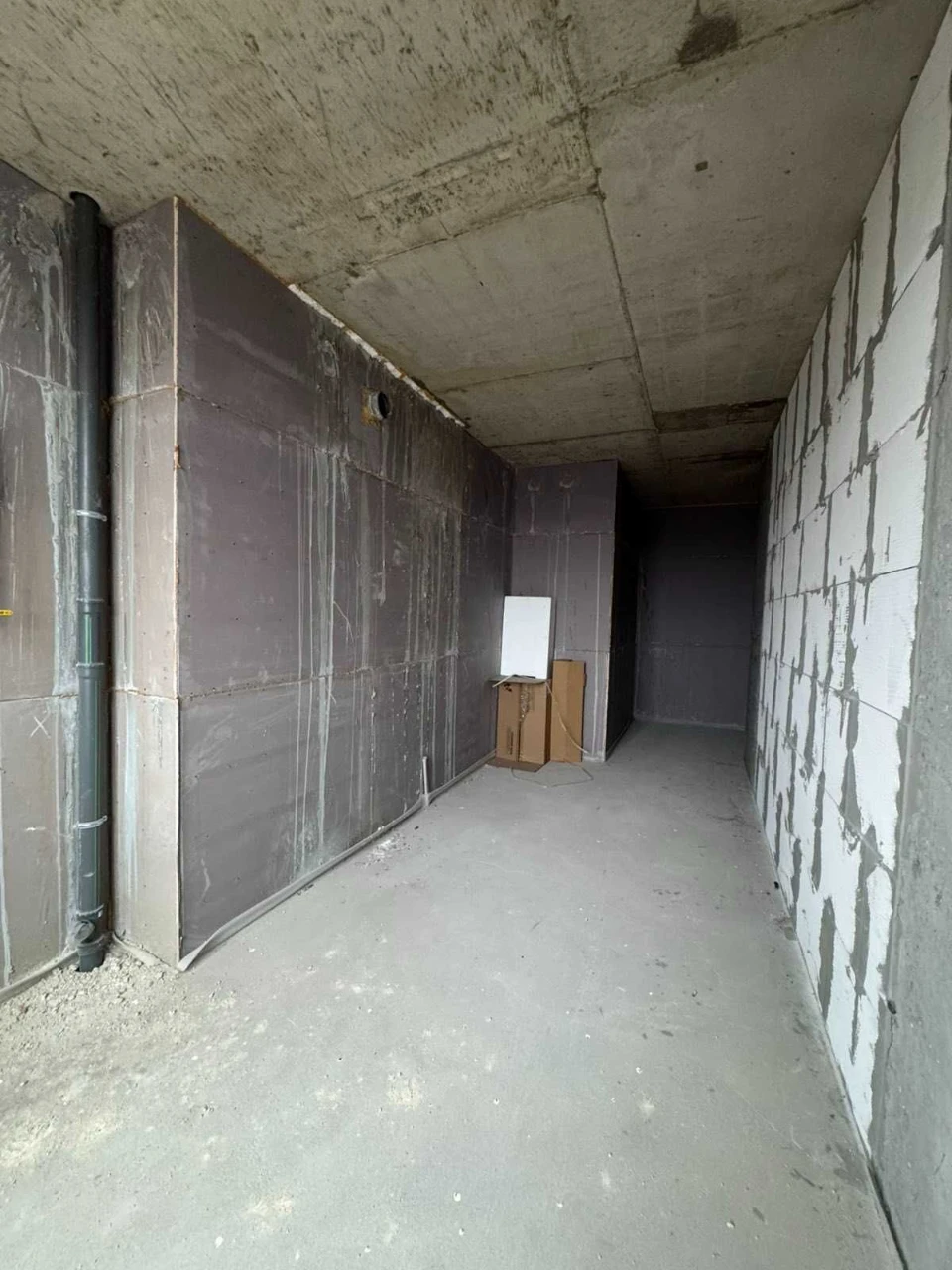 Продаю 2-комнатную квартиру в ЖК Авиньон, выгодная цена fil01