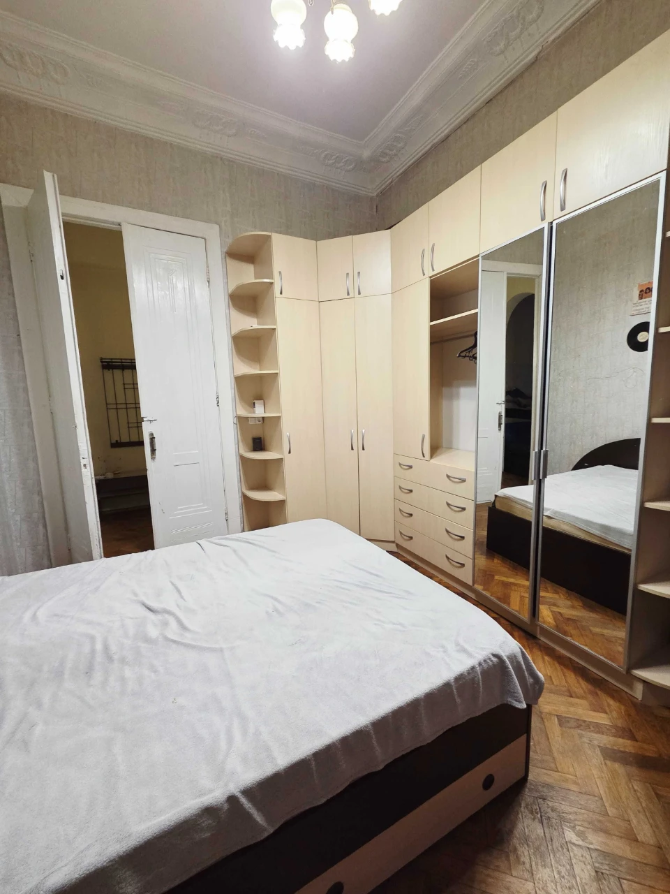 Продается 3-комнатная квартира в центре Одессы, ул. Европейская