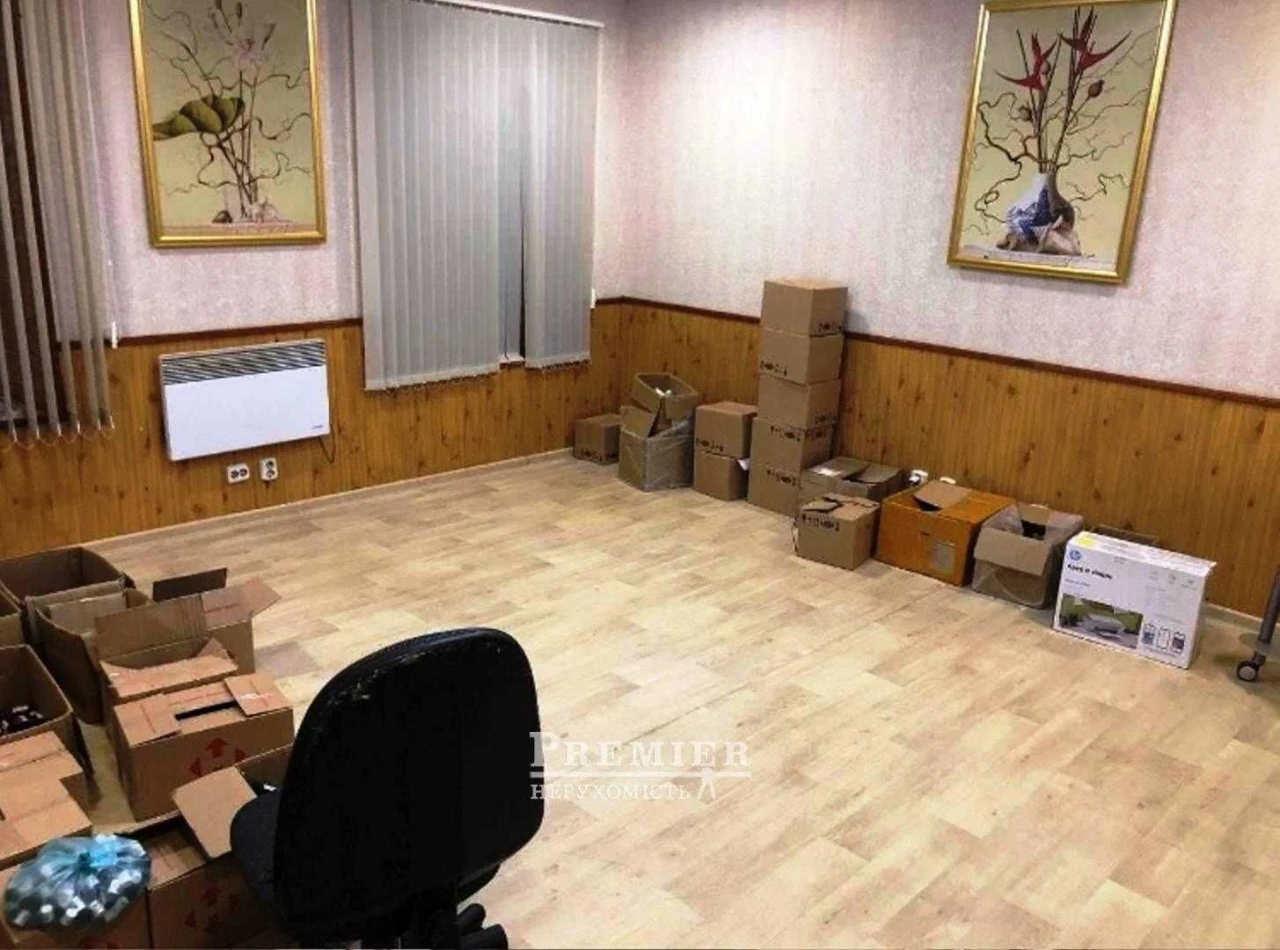 Продается просторная квартира в центре города рядом с парком им.