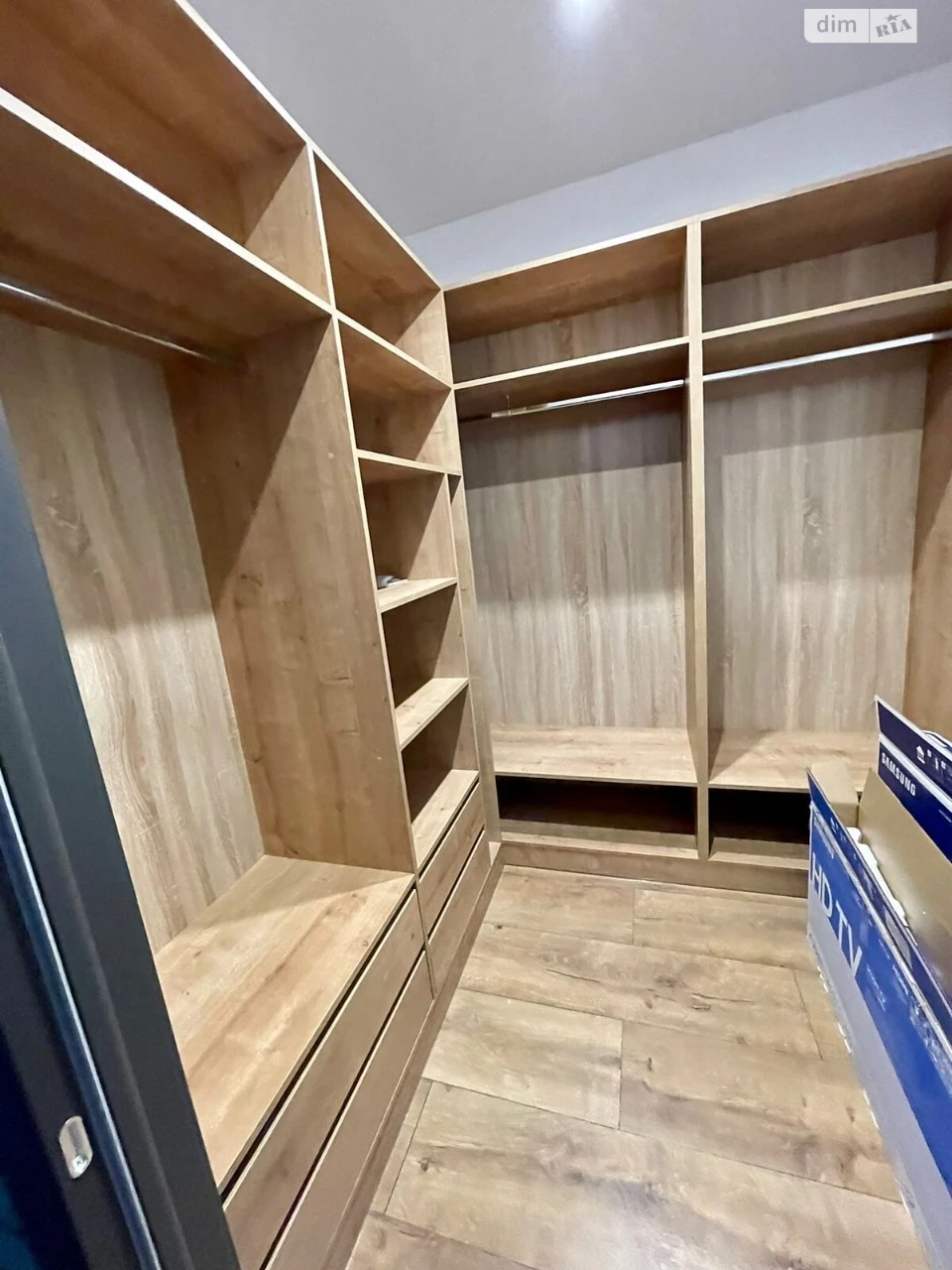Long-Term Rental Apartment, Primorsky District