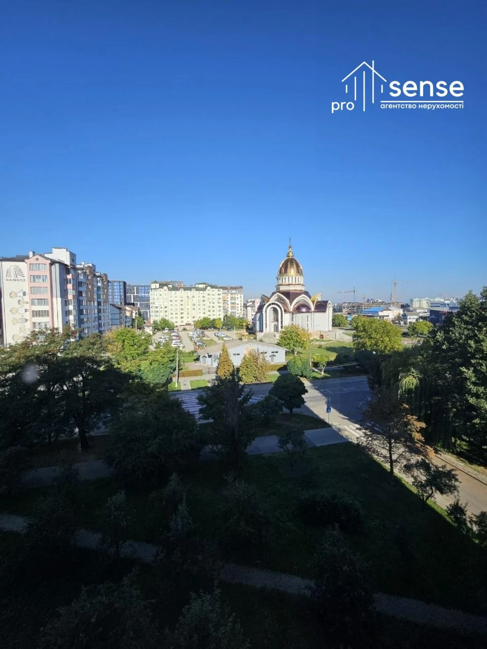 Продаж 2-кімнатної квартири біля Велесу