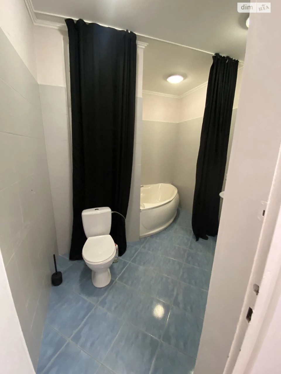 Apartment for Sale: Center