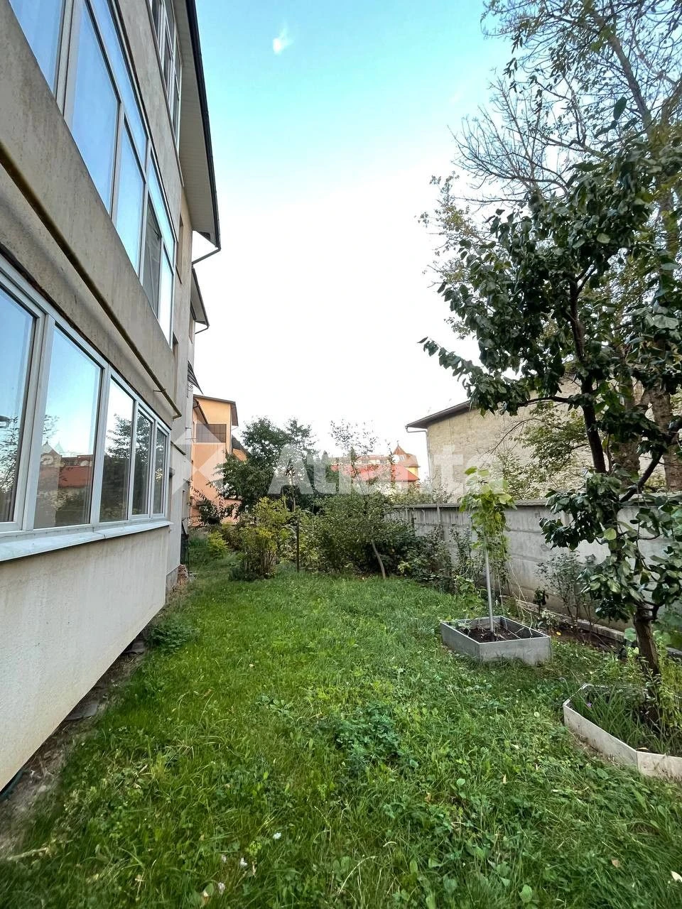 4х кім квартира по вул. Ф. Достоєвського, 120м²