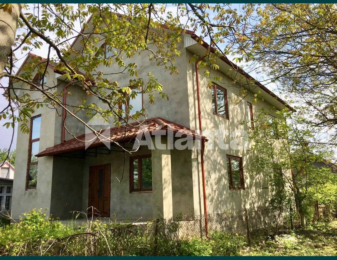 Новий будинок. Чернівці. Садгірський район.