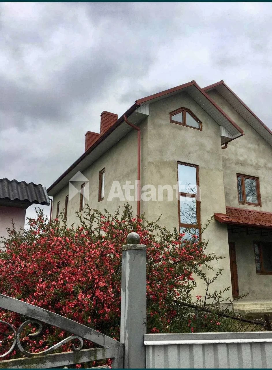 Новий будинок. Чернівці. Садгірський район.