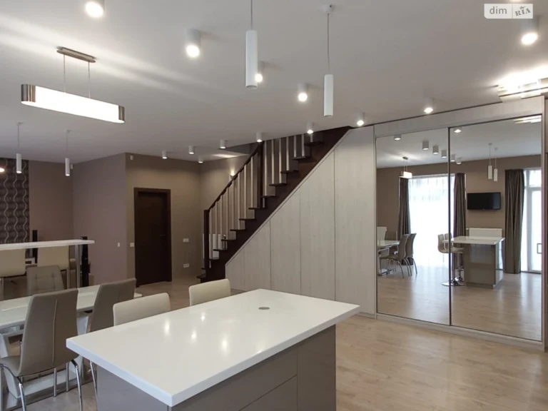 Long-Term Rental Apartment, New Lviv