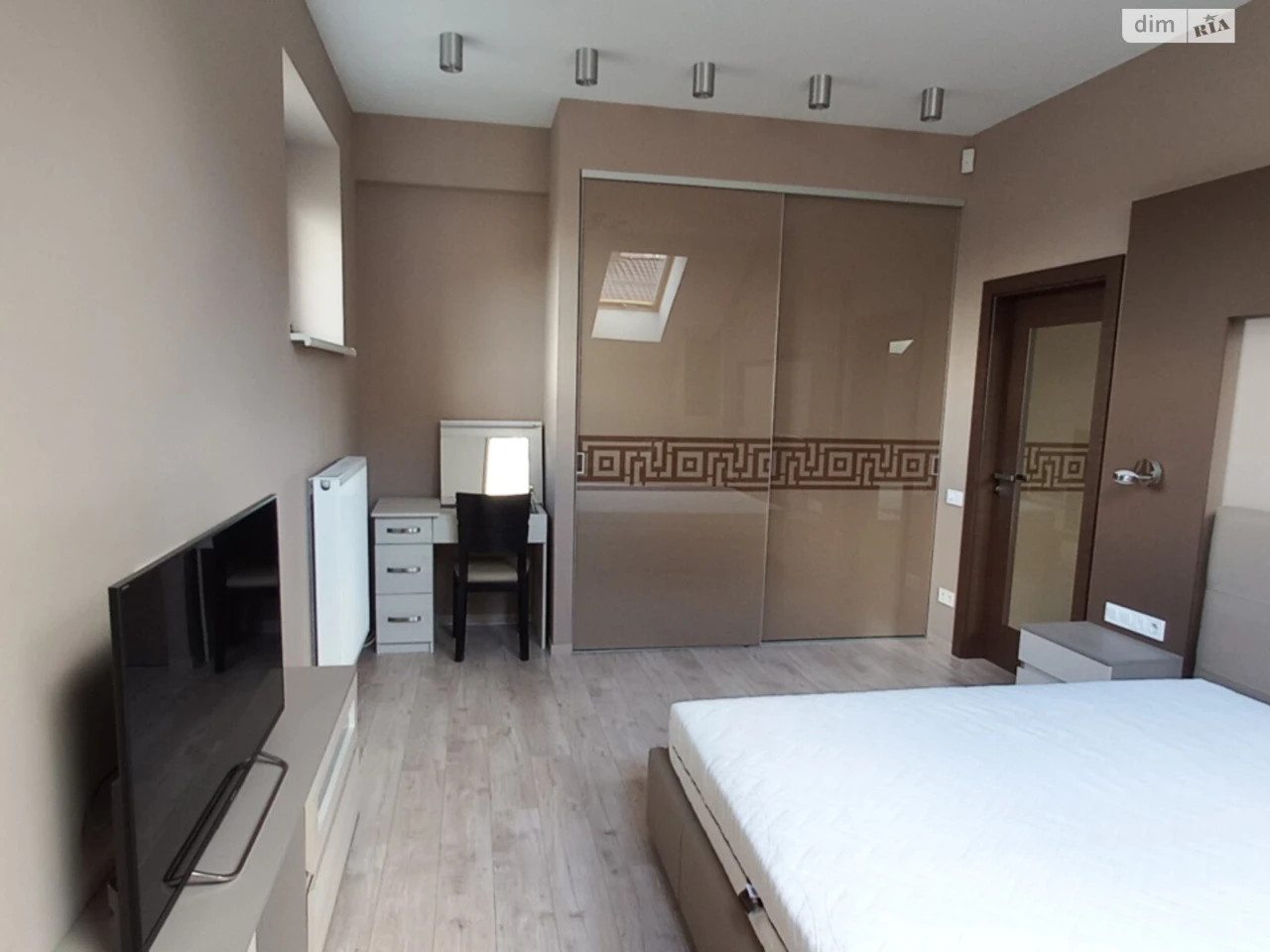 Long-Term Rental Apartment, New Lviv