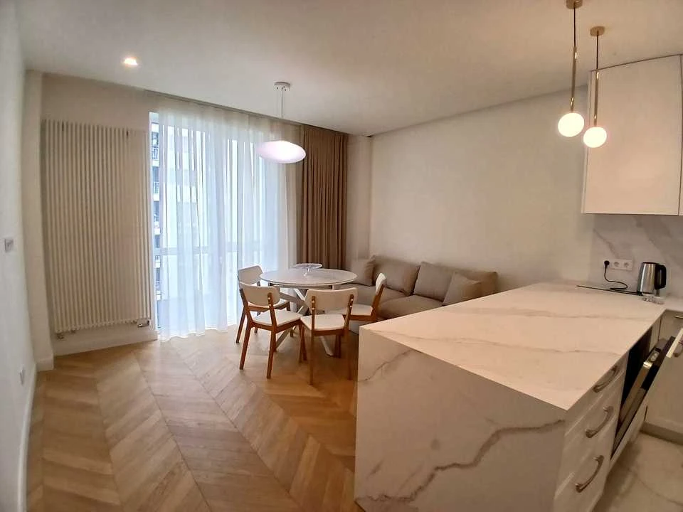 Apartment. Львів, Героїв УПА street.