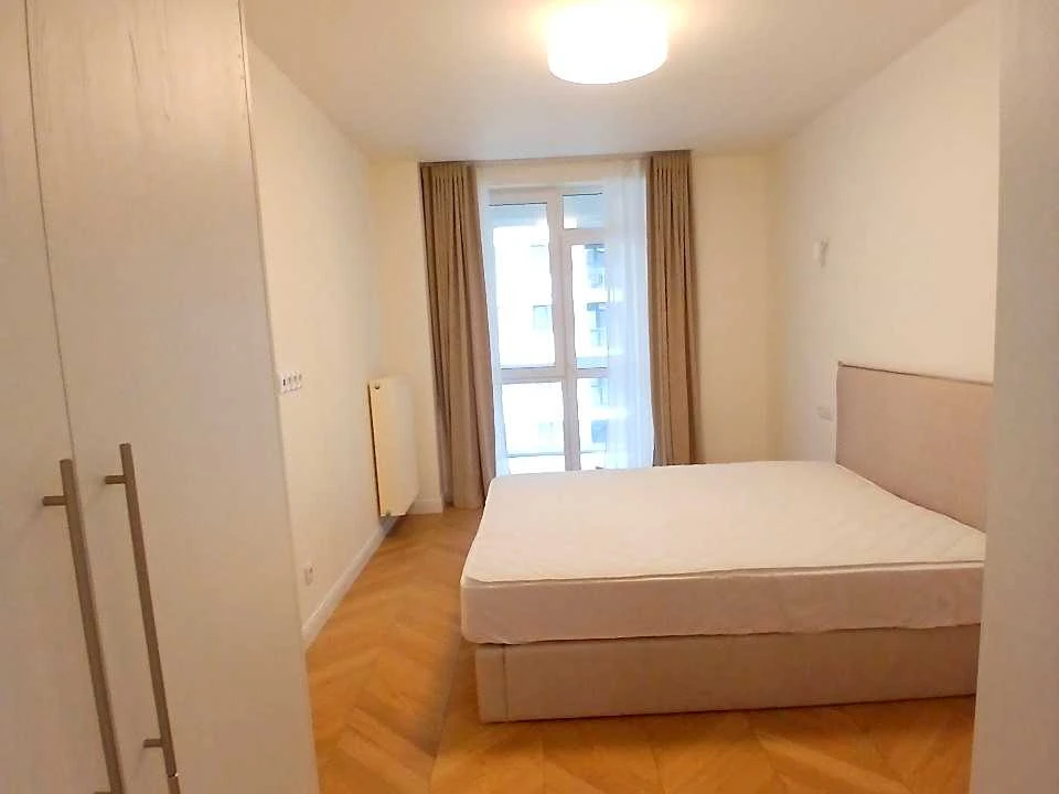 Apartment. Львів, Героїв УПА street.