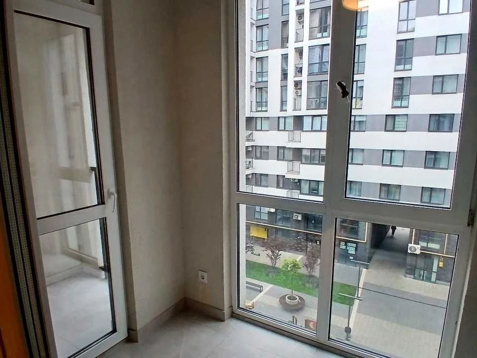 Apartment. Львів, Героїв УПА street.