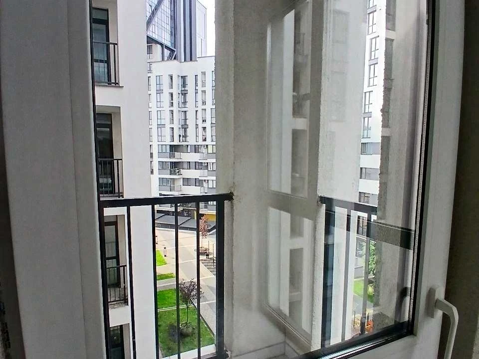 Apartment. Львів, Героїв УПА street.