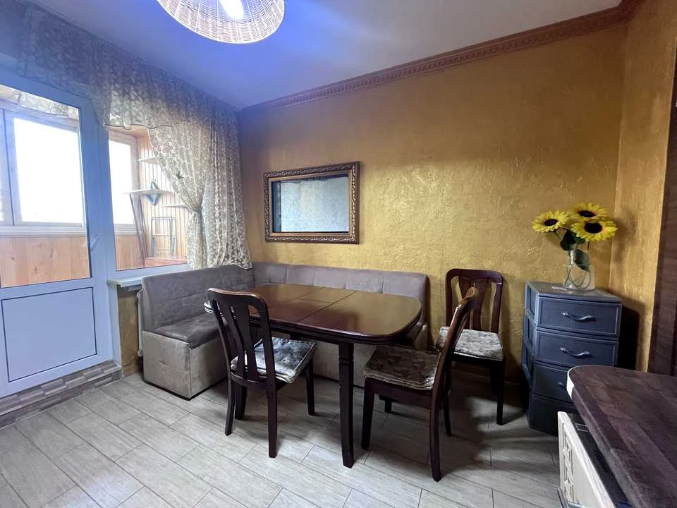 Apartment. Kyiv, Red Kalina Prospect.