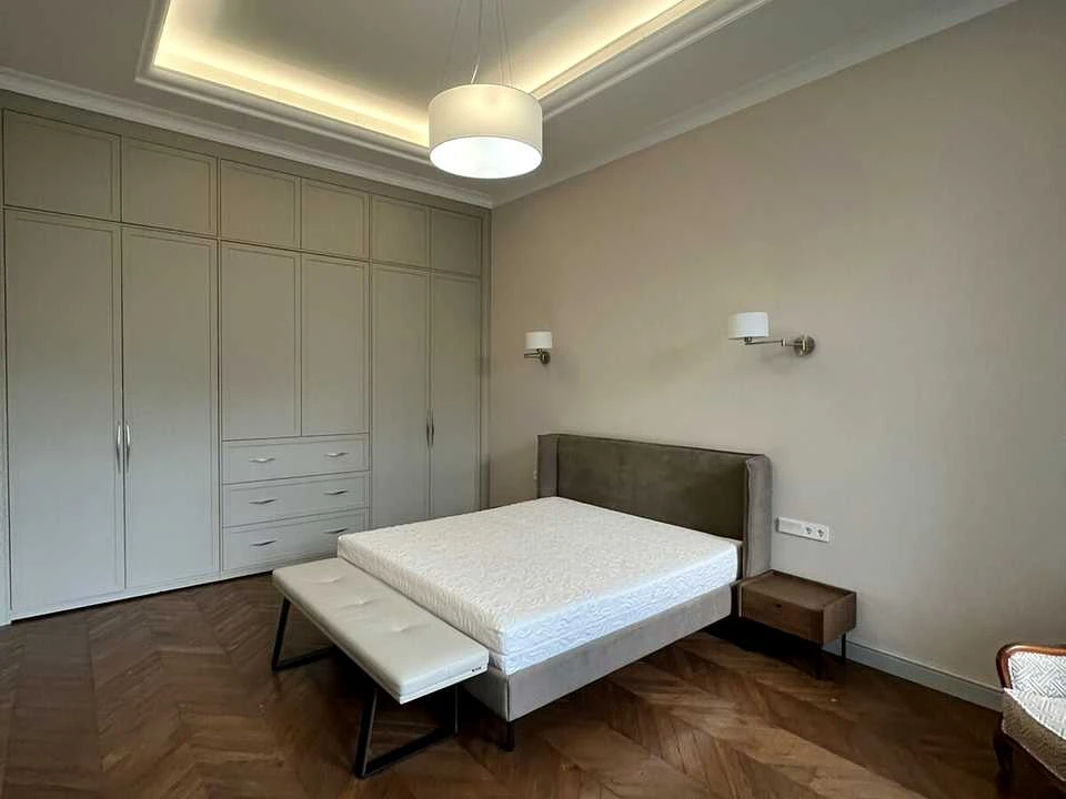 Apartment. Kyiv, Volodymyr Street