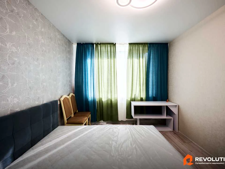 Квартира. Киев, улица Родины Криста, 18/6