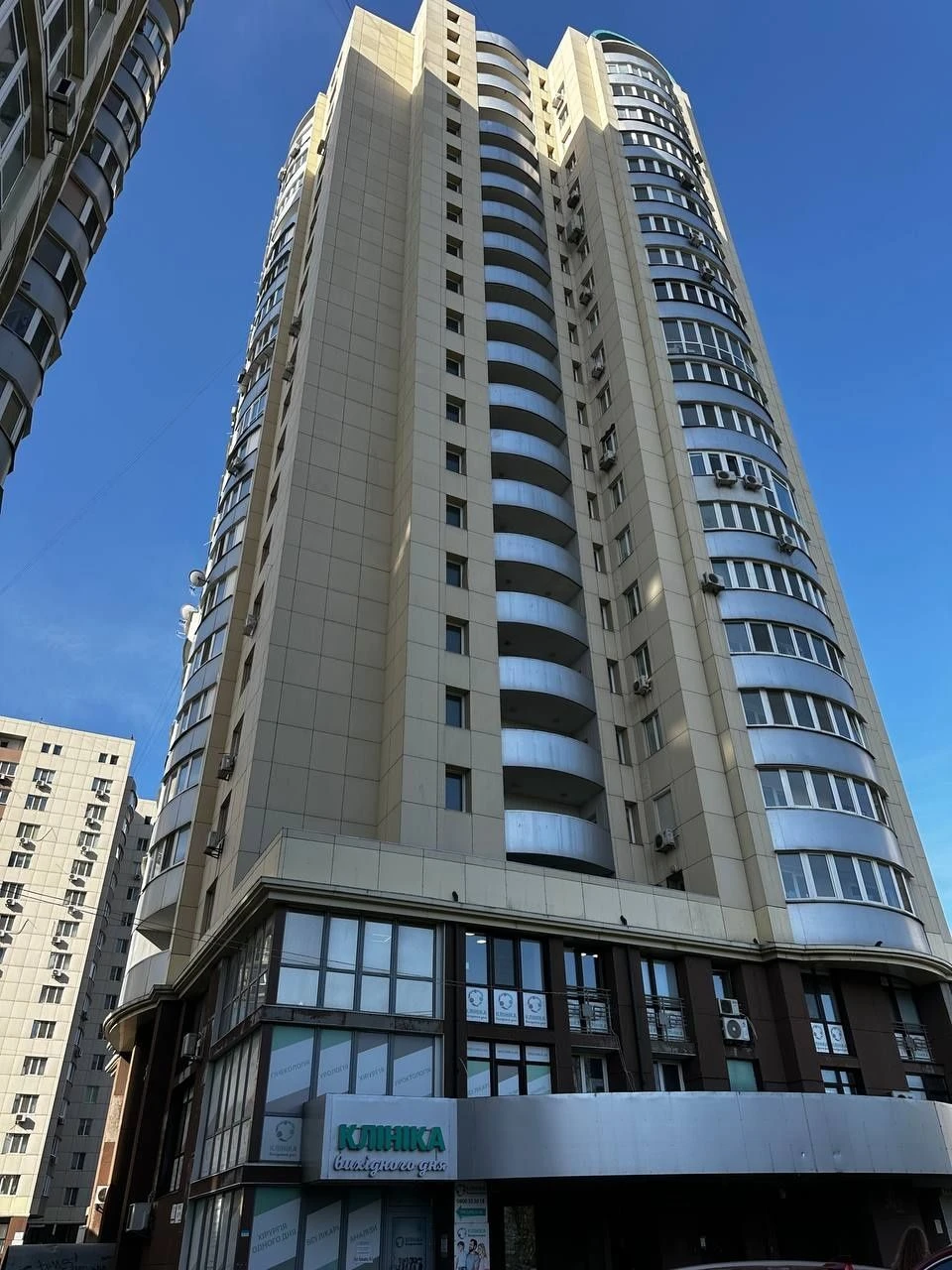 Продается 3-комнатная квартира в ЖК "Парковый"