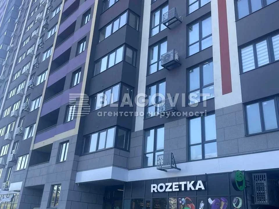 Квартира. Киев, проспект Воздушных сил
