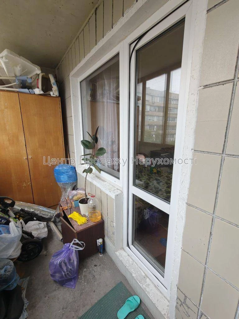 2-room apartment for sale, 57.4 m², 6th floor, Kyiv. Excellent