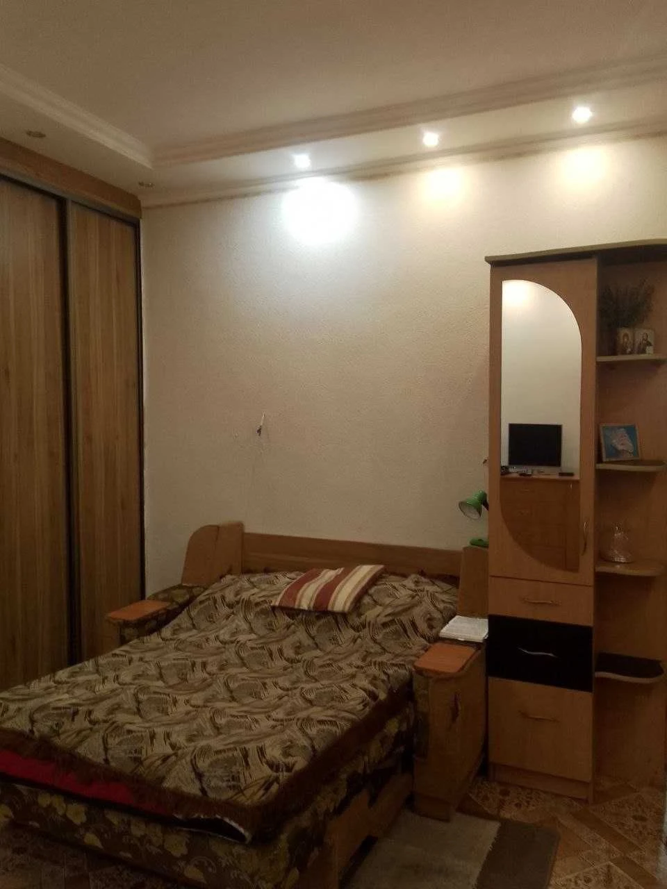 Частина будинку на Слободці з парковкою