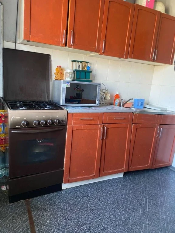 2-room apartment with an area of 54 m² in a brick building