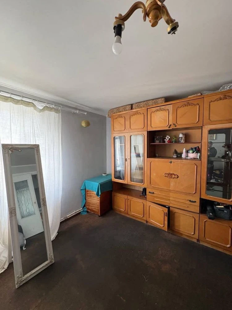 2-room apartment with an area of 54 m² in a brick building