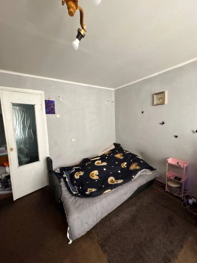 2-room apartment with an area of 54 m² in a brick building