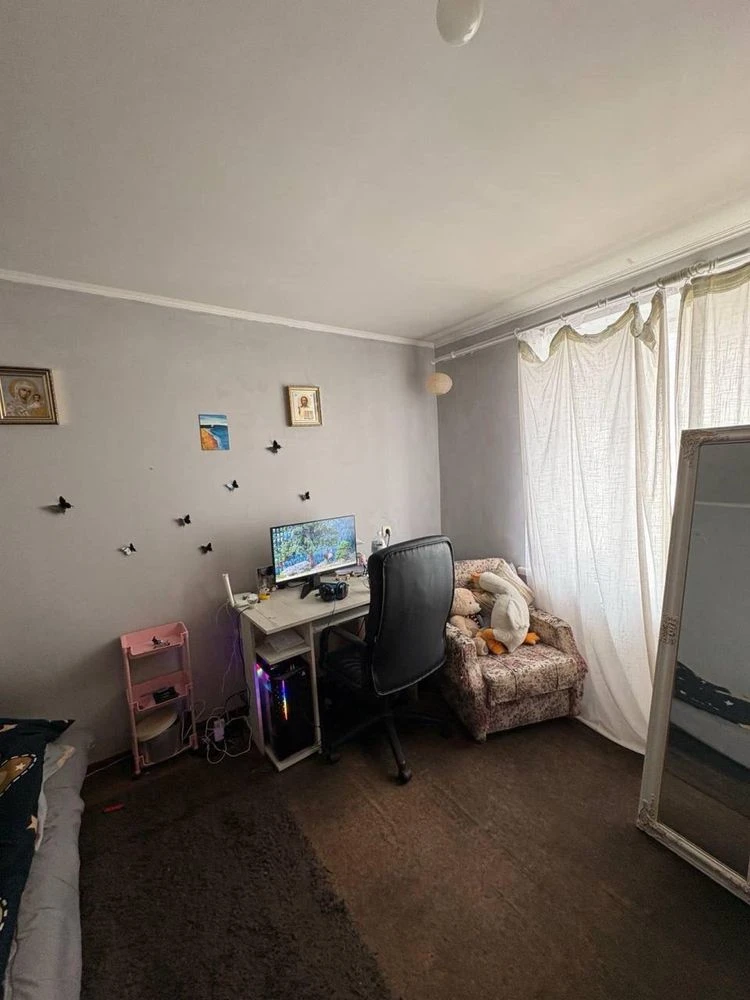 2-room apartment with an area of 54 m² in a brick building