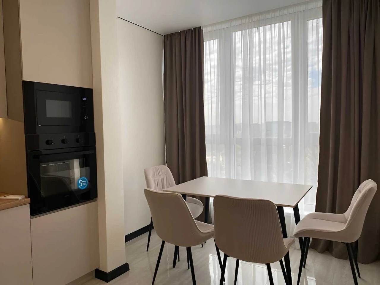Sale of 1-bedroom apartment renovated in a completed building in OZERNA