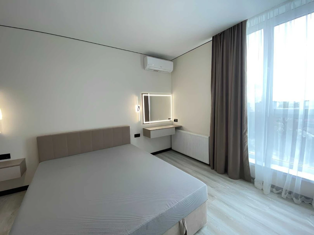 Sale of 1-bedroom apartment renovated in a completed building in OZERNA