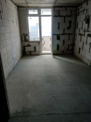 Selling 2-room apartment, owner, Kyivska new building, exchanging for a similar apartment.