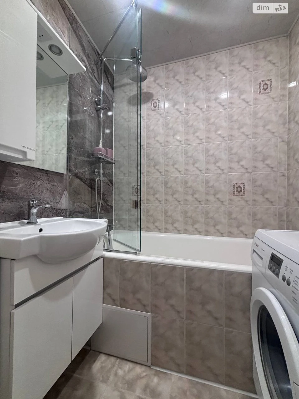 Long Term Rental Apartment, Railway District