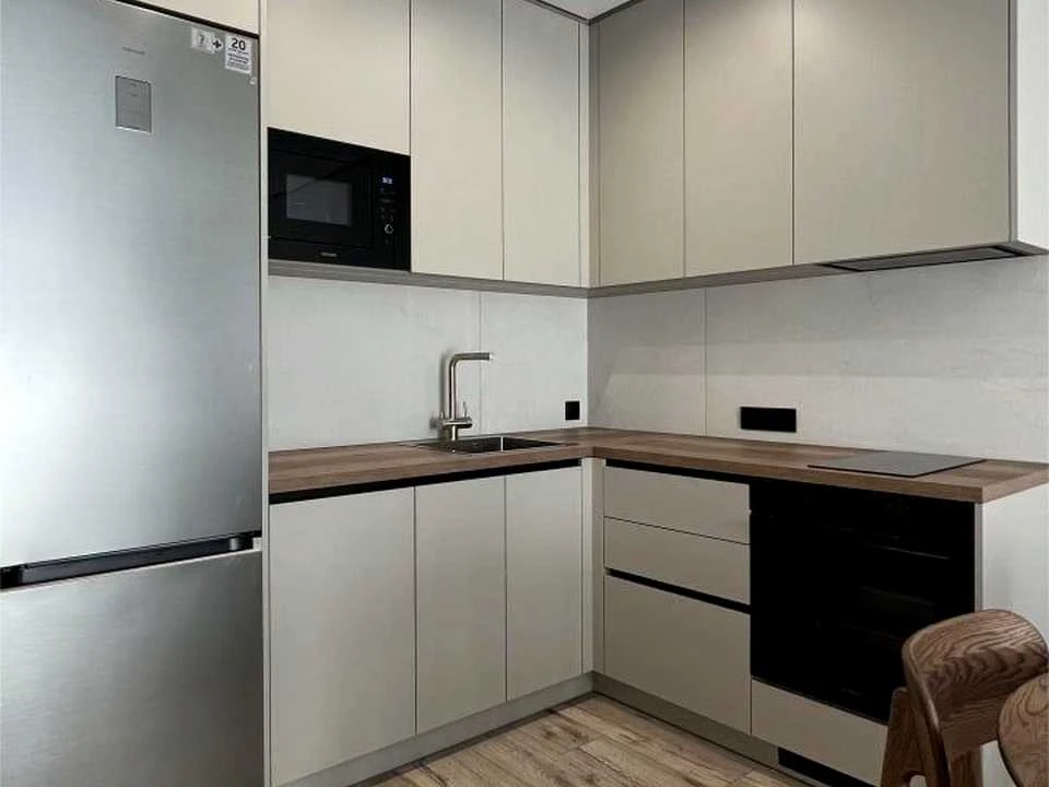 Apartment. Kyiv, Salutna Street