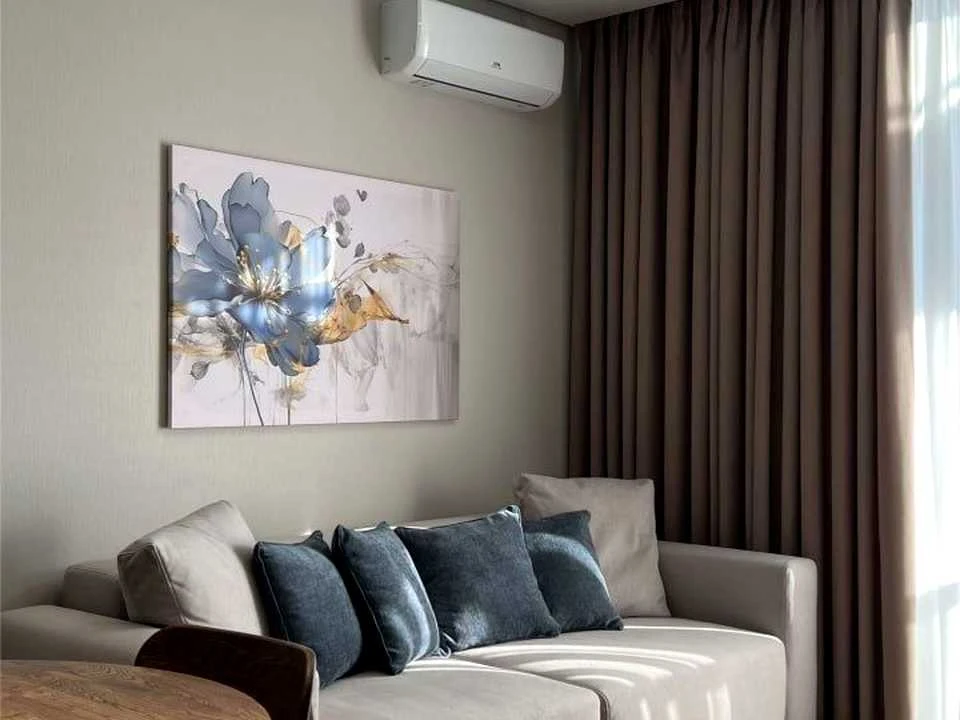 Apartment. Kyiv, Salutna Street