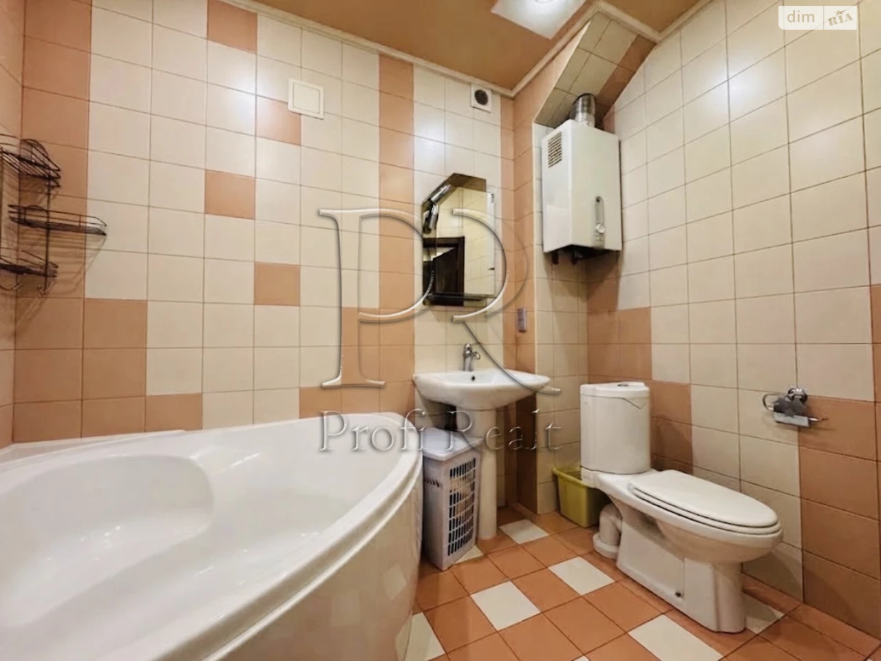 Apartment for Sale: Sapernoye Pole